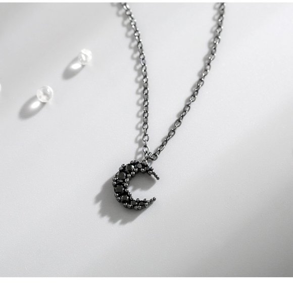 NEW Black Gold Black Diamond Simple Moon Necklace - Picture 5 of 7